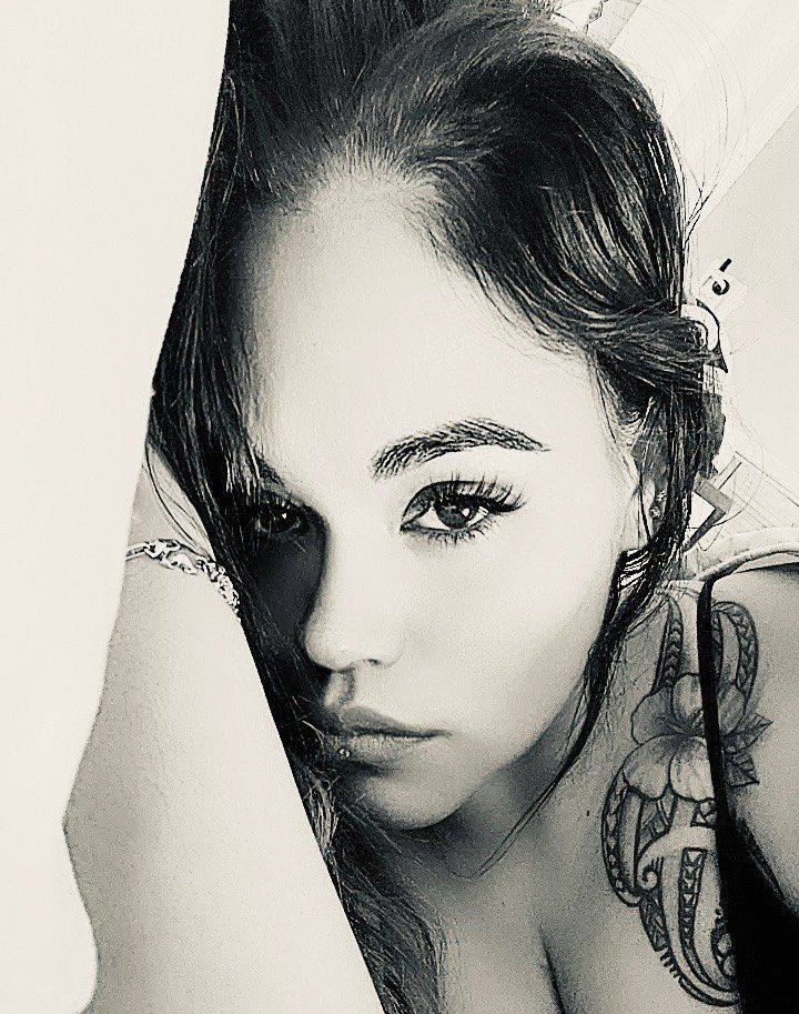 Nadine press portrait or artwork
