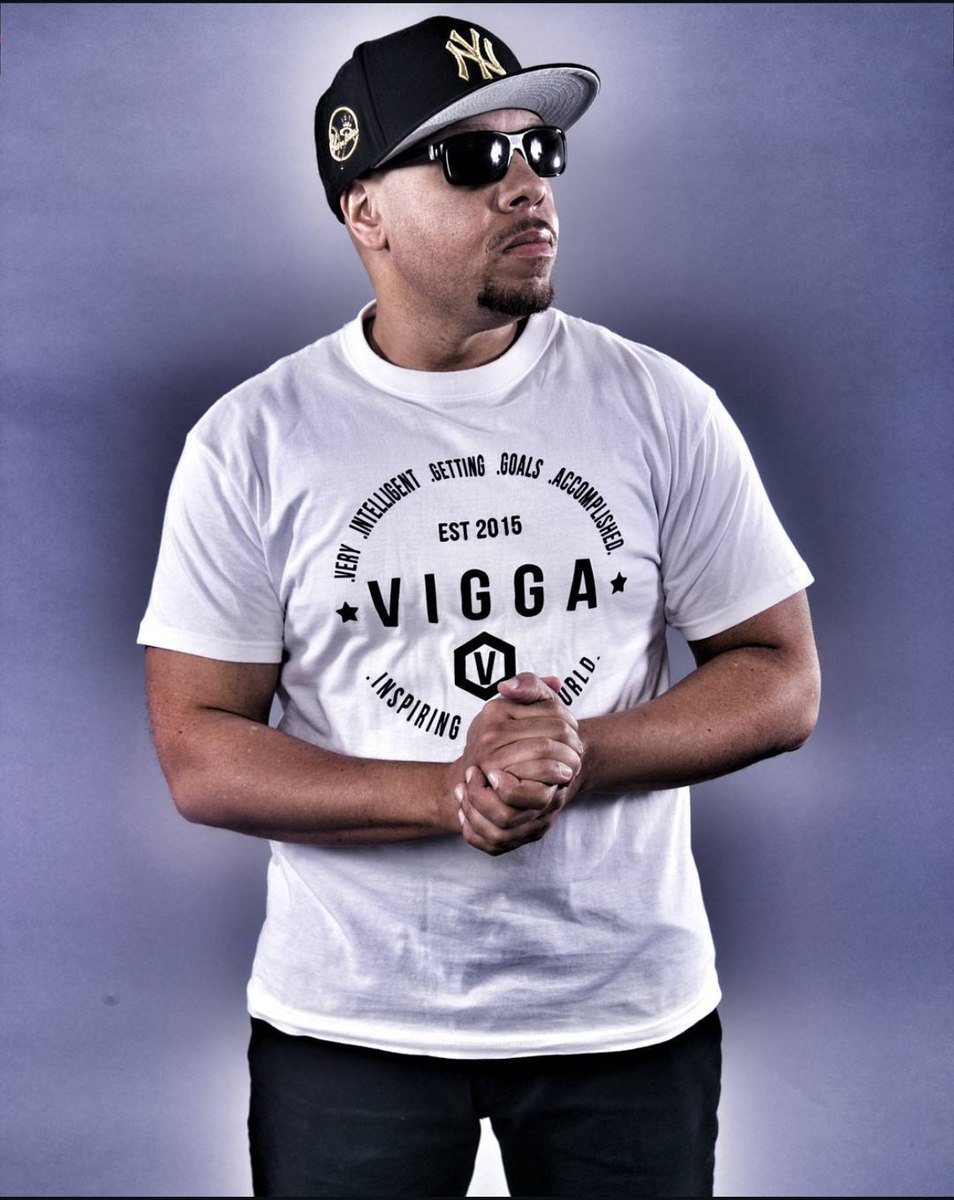 Sean Conn wearing Vigga Entertainment